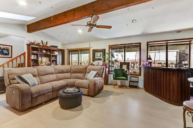 5712 San Juan Ave, Citrus Heights, CA 95610