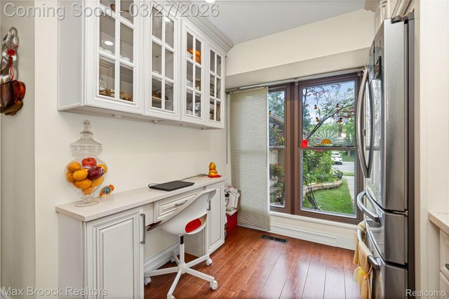 31723 Forest Lane, Warren, MI 48093