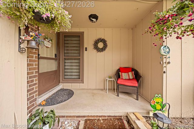 31723 Forest Lane, Warren, MI 48093