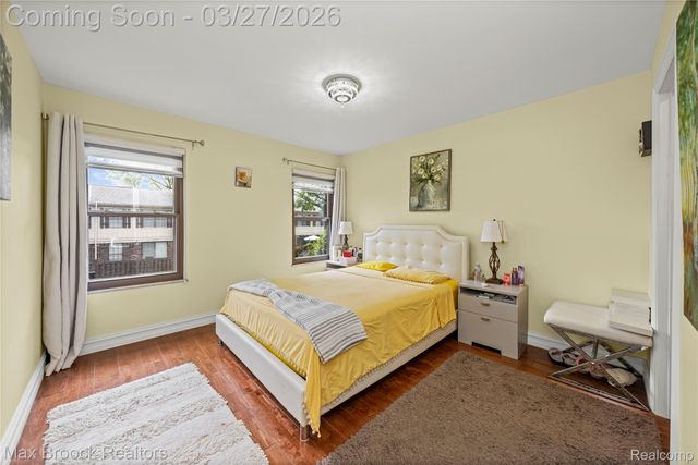 31723 Forest Lane, Warren, MI 48093