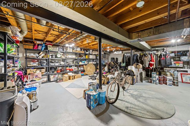 31723 Forest Lane, Warren, MI 48093