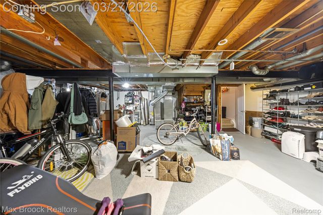 31723 Forest Lane, Warren, MI 48093