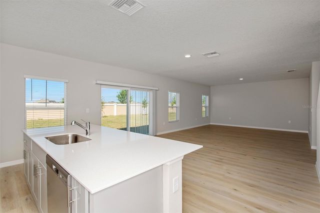 36675 THORNHEDGE DRIVE, Zephyrhills, FL 33541