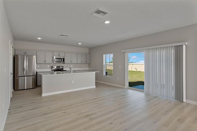 36675 THORNHEDGE DRIVE, Zephyrhills, FL 33541