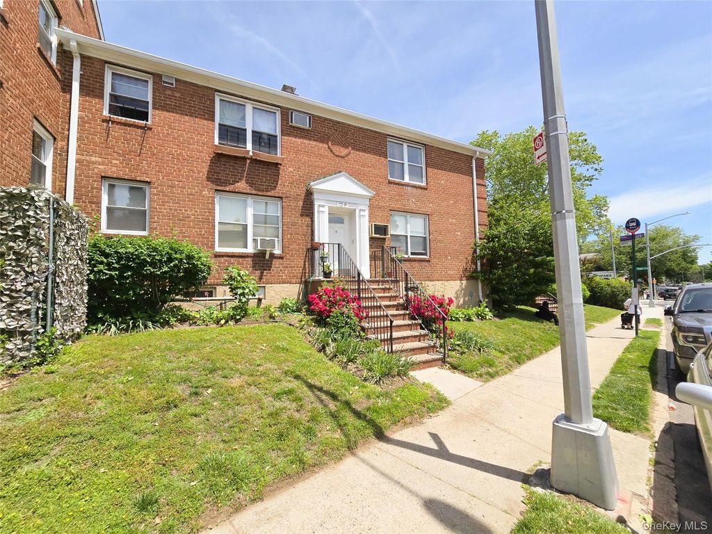 172-09 Crocheron Avenue C1, Flushing, NY 11358