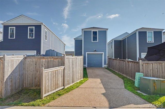 3608 Starkville Street, St Charles, MO 63301