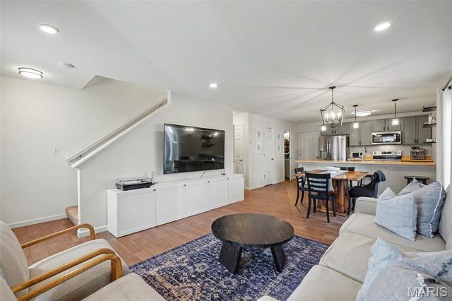 3608 Starkville Street, St Charles, MO 63301
