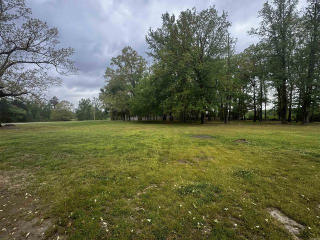 8227 Sulphur Springs Road, Pine Bluff, AR 71603