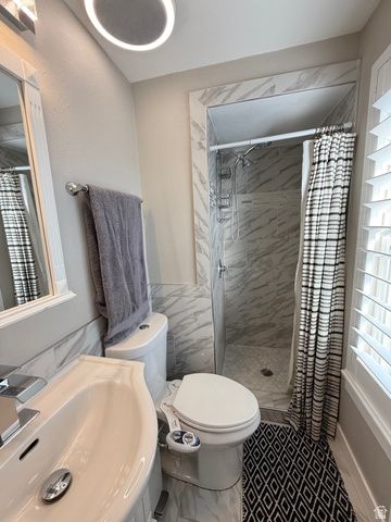 1838 W WESTERN CHARM DR, Riverton, UT 84065