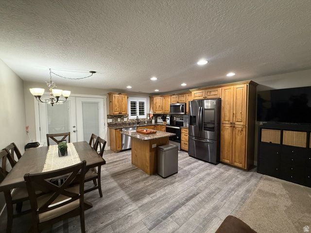 1838 W WESTERN CHARM DR, Riverton, UT 84065