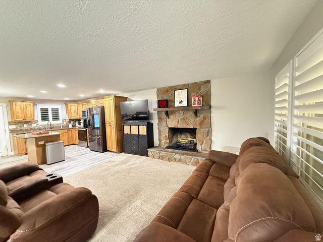 1838 W WESTERN CHARM DR, Riverton, UT 84065