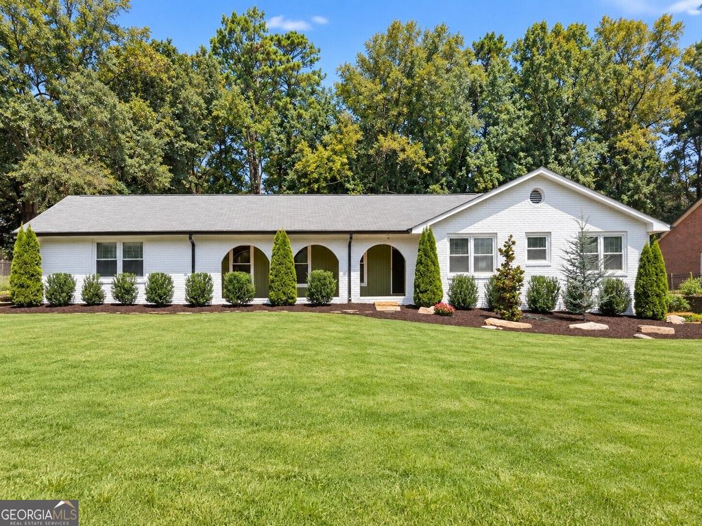 735 Lake Charles Way, Roswell, GA 30075 — exterior