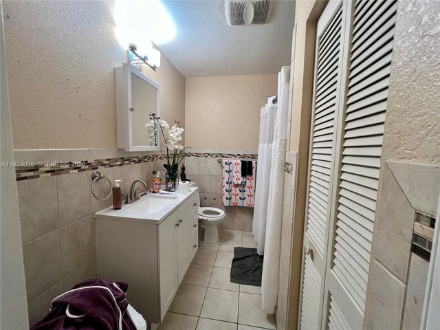 17101 NW 47th Ave, Miami Gardens, FL 33055