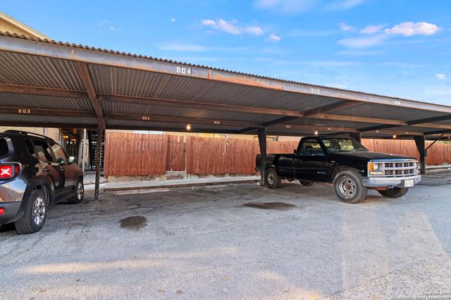 923 Vance Jackson Rd Apt 905, San Antonio, TX 78201