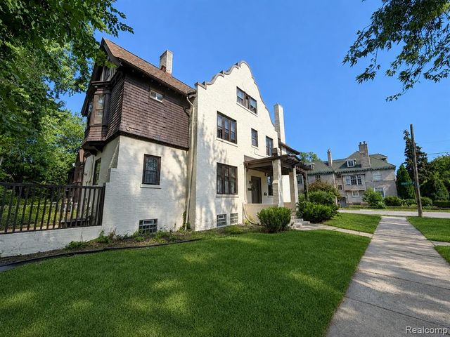 1006 Parker Street, Detroit, MI 48214
