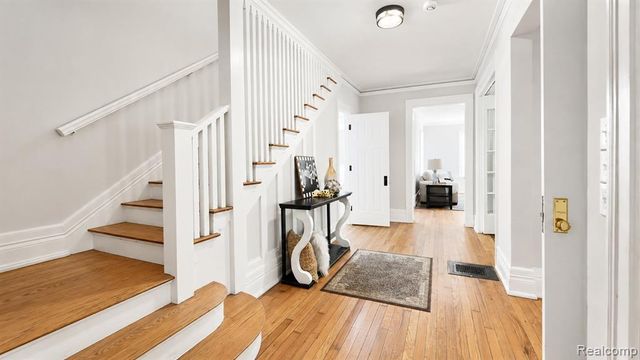 1006 Parker Street, Detroit, MI 48214