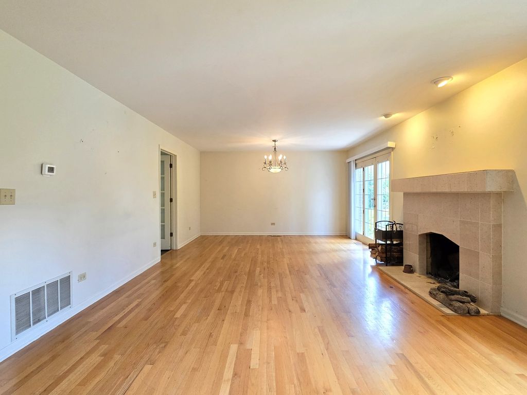 4129 FLORENCE Way, Glenview, IL 60025 — photo 5