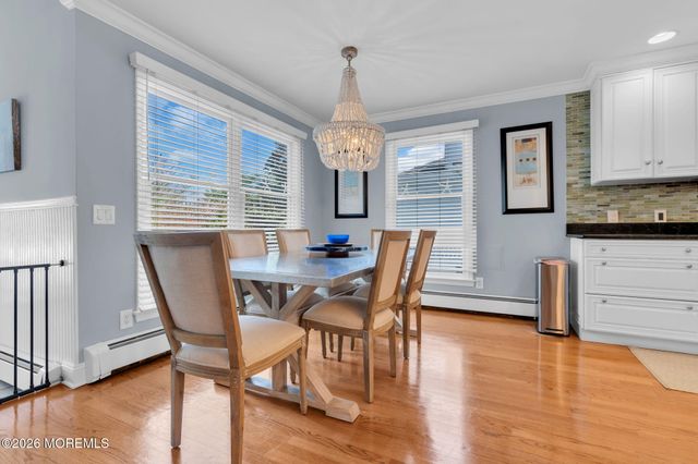 54 Curtis Avenue, Manasquan, NJ 08736