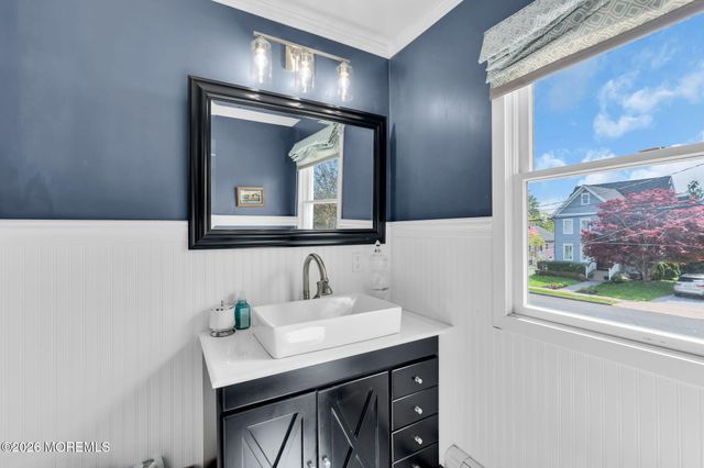54 Curtis Avenue, Manasquan, NJ 08736