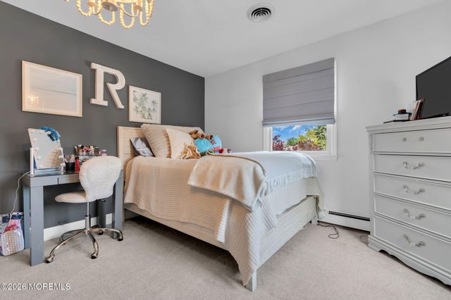 54 Curtis Avenue, Manasquan, NJ 08736