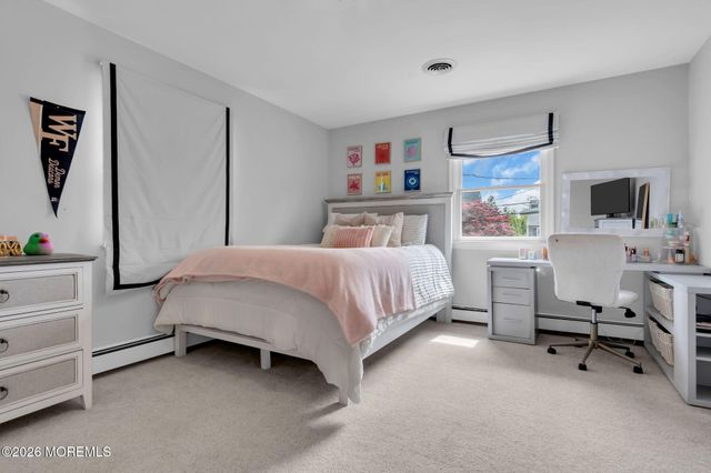 54 Curtis Avenue, Manasquan, NJ 08736