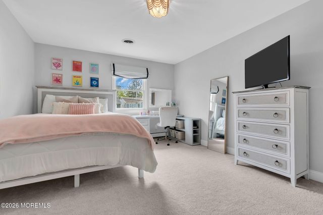 54 Curtis Avenue, Manasquan, NJ 08736
