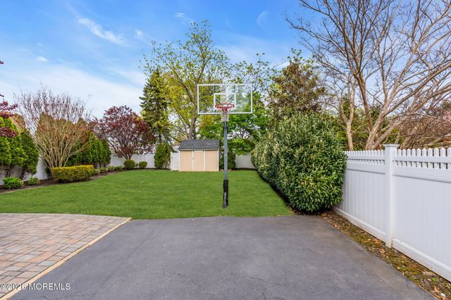 54 Curtis Avenue, Manasquan, NJ 08736