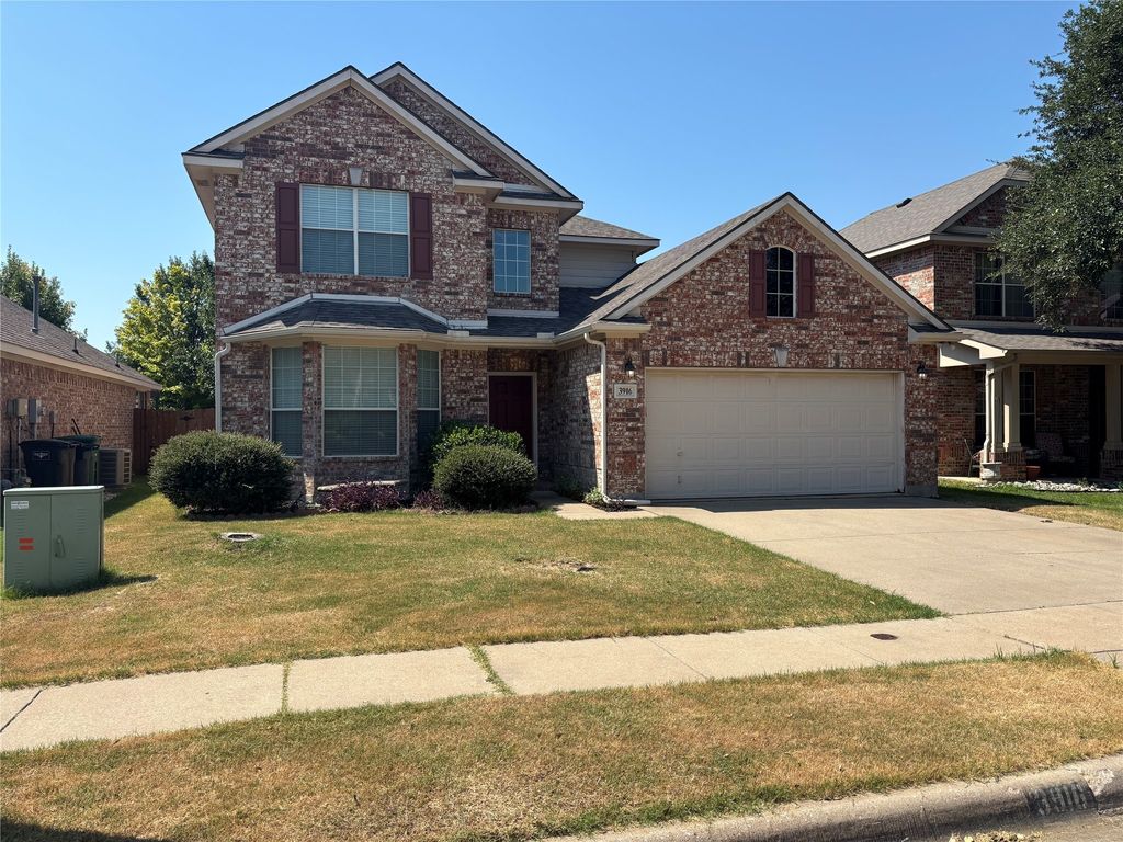 3916 Rochester Drive, Fort Worth, TX 76244