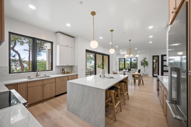100 Alameda De Las Pulgas, Belmont, CA 94002