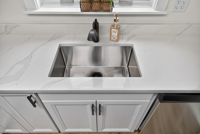 17093 Somonauk Road, Dekalb, IL 60115