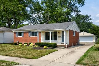 1842 Massoit Road, Royal Oak, MI 48073