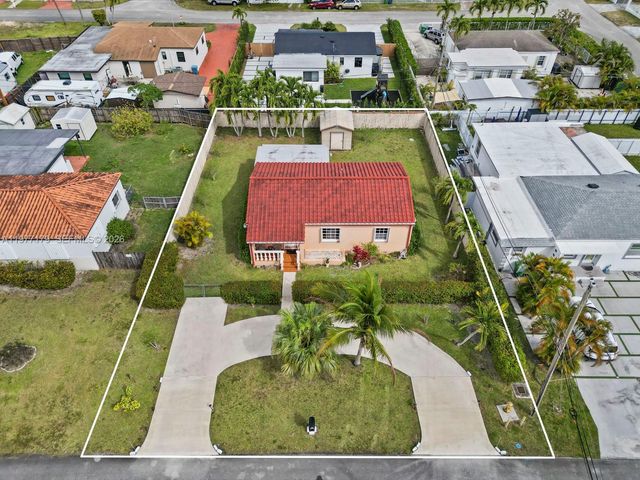7245 SW 19th St, Miami, FL 33155