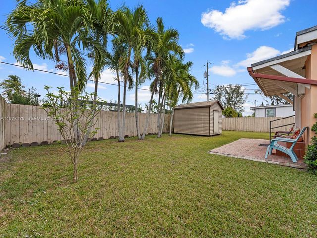 7245 SW 19th St, Miami, FL 33155