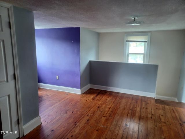 201 Sweet Brier Street, Glade Spring, VA 24340