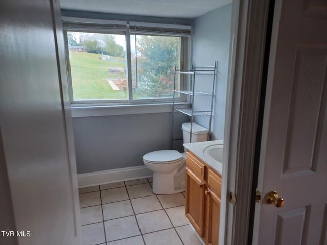 201 Sweet Brier Street, Glade Spring, VA 24340