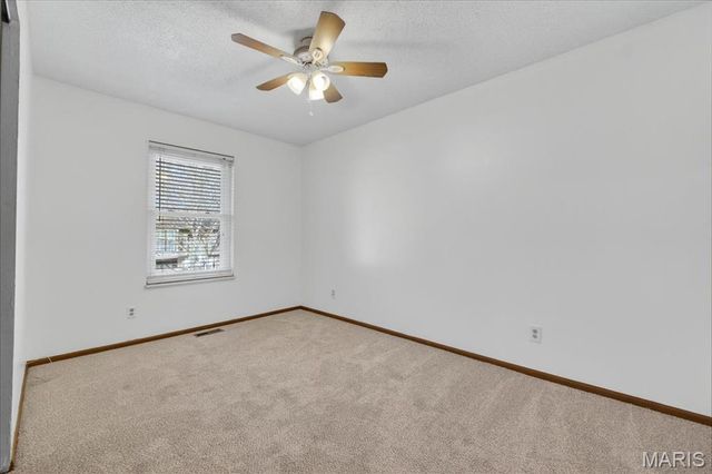 5856 Parkside Place, Imperial, MO 63052