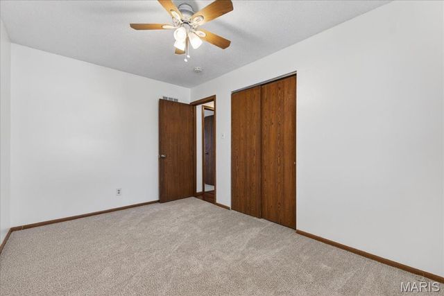 5856 Parkside Place, Imperial, MO 63052