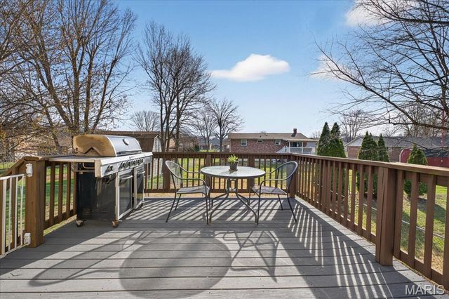 5856 Parkside Place, Imperial, MO 63052