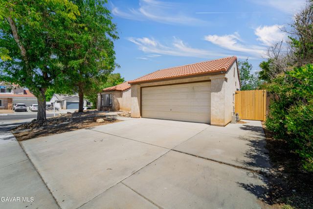5125 Ruby Court, Quartz Hill, CA 93536