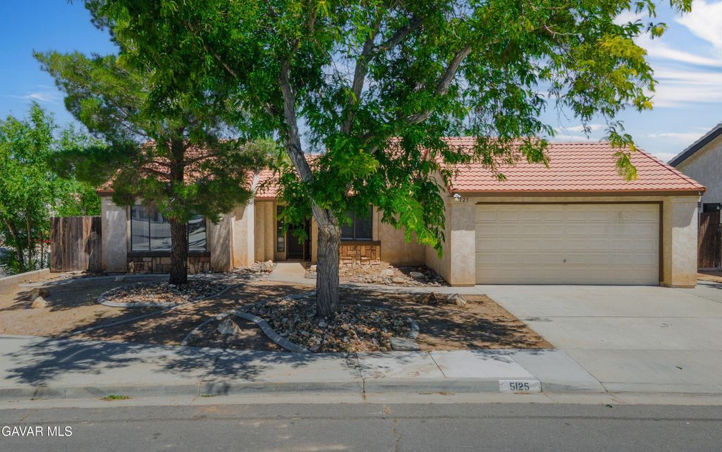 5125 Ruby Court, Quartz Hill, CA 93536