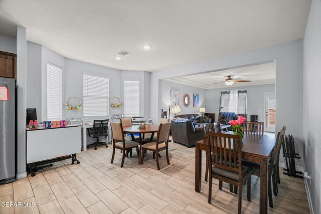 517 ISSA Circle, El Paso, TX 79932