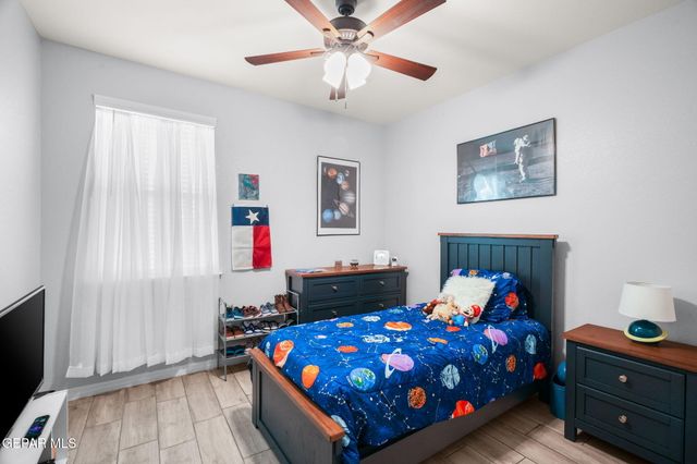 517 ISSA Circle, El Paso, TX 79932