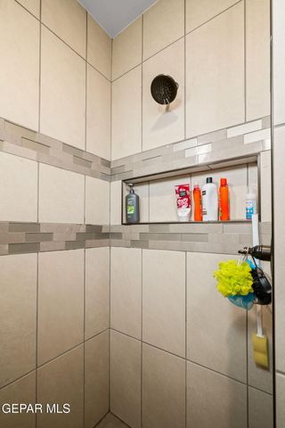 517 ISSA Circle, El Paso, TX 79932