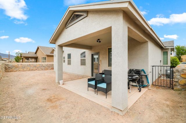 517 ISSA Circle, El Paso, TX 79932