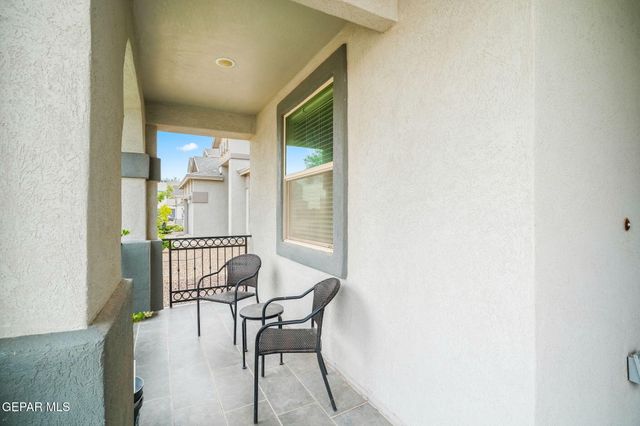 517 ISSA Circle, El Paso, TX 79932