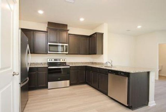 545 Bains Street, Brookshire, TX 77423