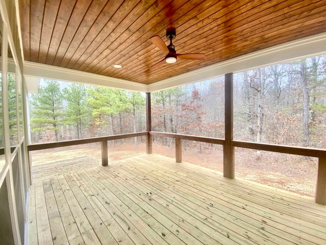 109 GRAND DR, Michie, TN 38357