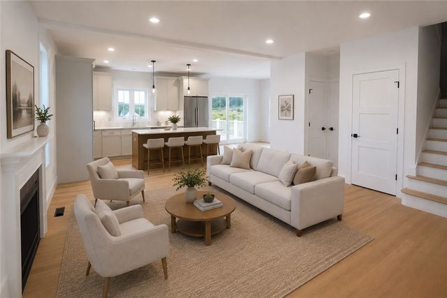 30 Bunker Hill Crossing, Portsmouth, RI 02871