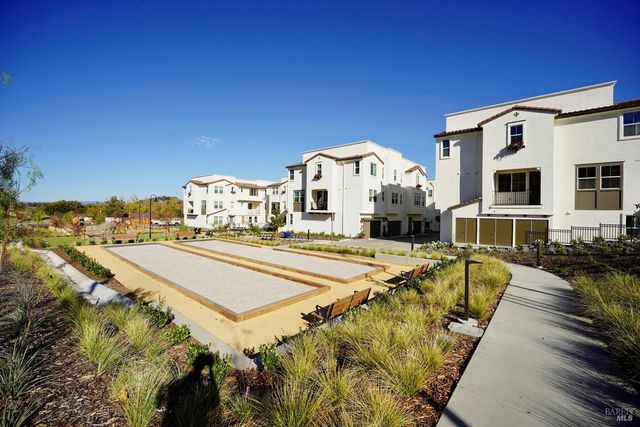 106 Rockview Rd, Novato, CA 94949
