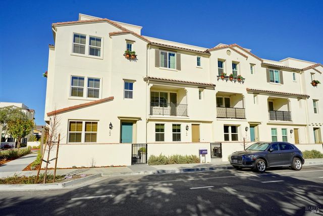 106 Rockview Rd, Novato, CA 94949